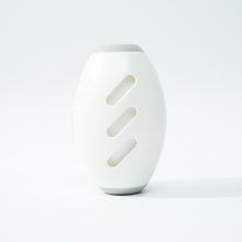 Charger l'image dans la galerie, Mini boule anti-peluches réutilisable – Poils de chien, chat, vêtements et canapé