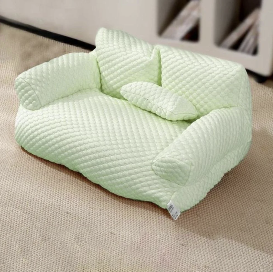 Orthopedic and breathable Cooling Pet Bed (Ice silk and high-quality pearl cotton)