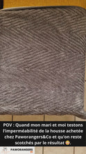Charger et lire la vidéo dans la visionneuse de la Galerie, Protège-canapé à chevrons et waterproof - Spécial foyers avec animaux &amp; enfants
