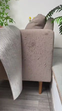 Charger et lire la vidéo dans la visionneuse de la Galerie, 1.mp4
